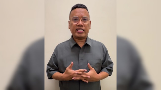 Uya Kuya Bantah Kabur ke Luar Negeri Usai Rumah Dijarah